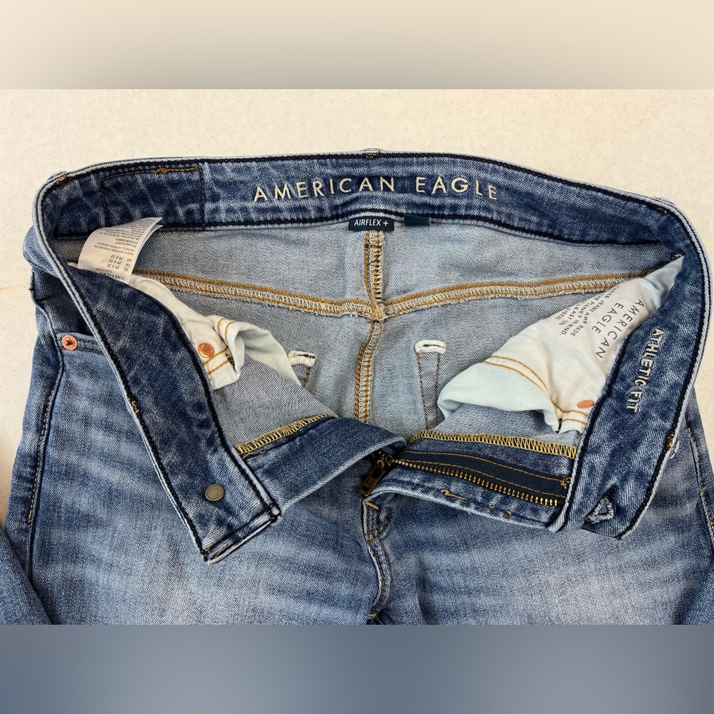 American Eagle Men’s AirFlex+ Athletic Fit Jeans. Size 29/32 (actual 29/30) - Picture 5 of 11